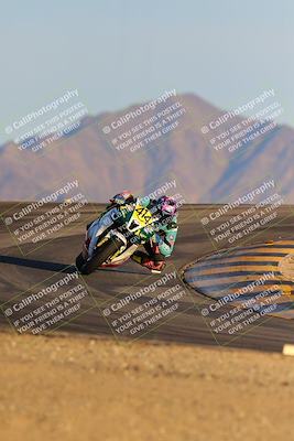 media/Dec-16-2023-CVMA (Sat) [[bb38a358a2]]/Race 13 Amateur Supersport Middleweight/